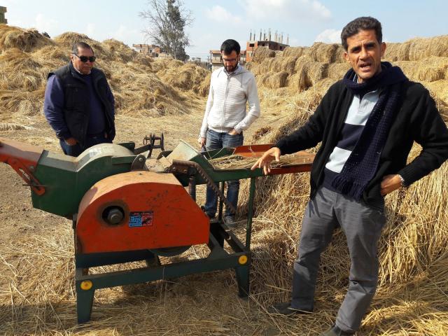 Straw chopper